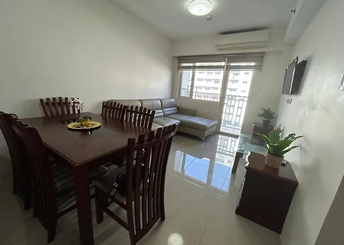 Apartment 2bedrooms With Balcony Pool Or View In Pasay Walking Distance To Mall Of And Near Airport *